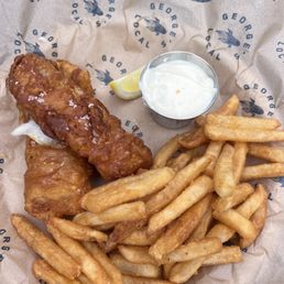 George's Local signature dishes Fish & Chips
New York Strip
George's Burger